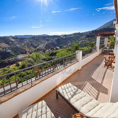 La Fuente Apt 4, Frigiliana Amazing 3 Bedroom 2 Bthroom Family Apartment With Views, Padel Court And 2 Pools Hansonholiday Rentals Exterior photo