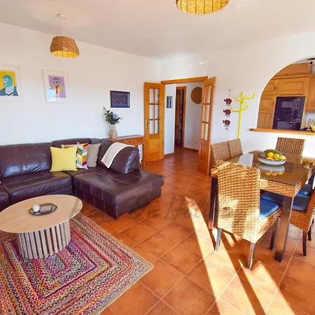 La Fuente Apt 4, Frigiliana Amazing 3 Bedroom 2 Bthroom Family Apartment With Views, Padel Court And 2 Pools Hansonholiday Rentals Exterior photo
