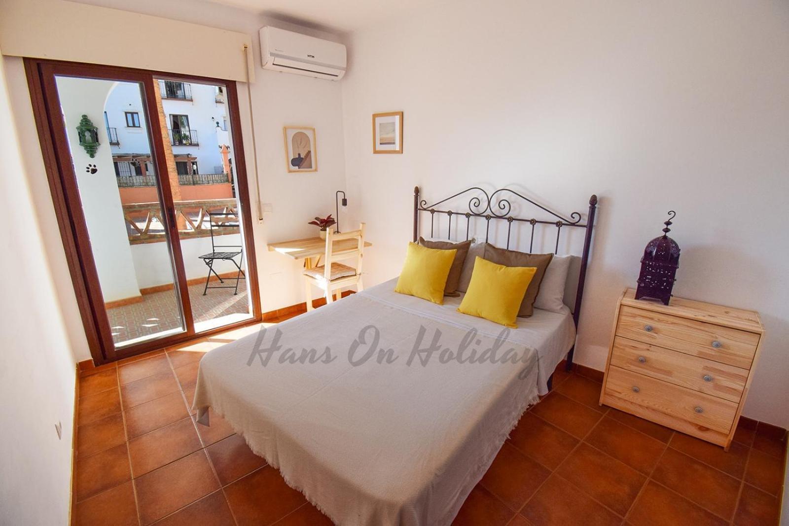 La Fuente 4, Amazing 3 Bedroom 2 Bthroom Family With Views, Padel Court And 2 Pools Hansonholiday *